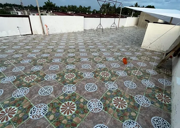 Guest #3 Terrace, Rooftop, Wifi, Netflix Compostela (Cebu)